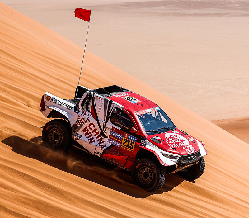 Vehicle-Mounted Off-Road Flagpoles