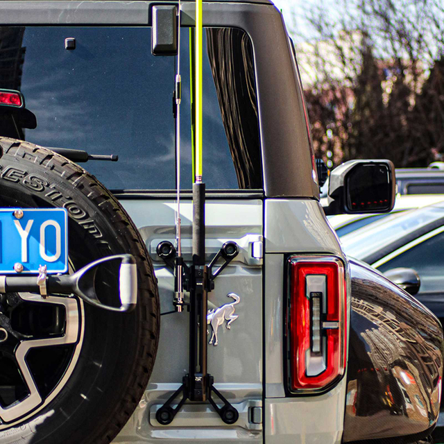 No-Drill Antenna Flag Mount for 2019-2025 Ford RangerRaptor Multi-Function Tail Design