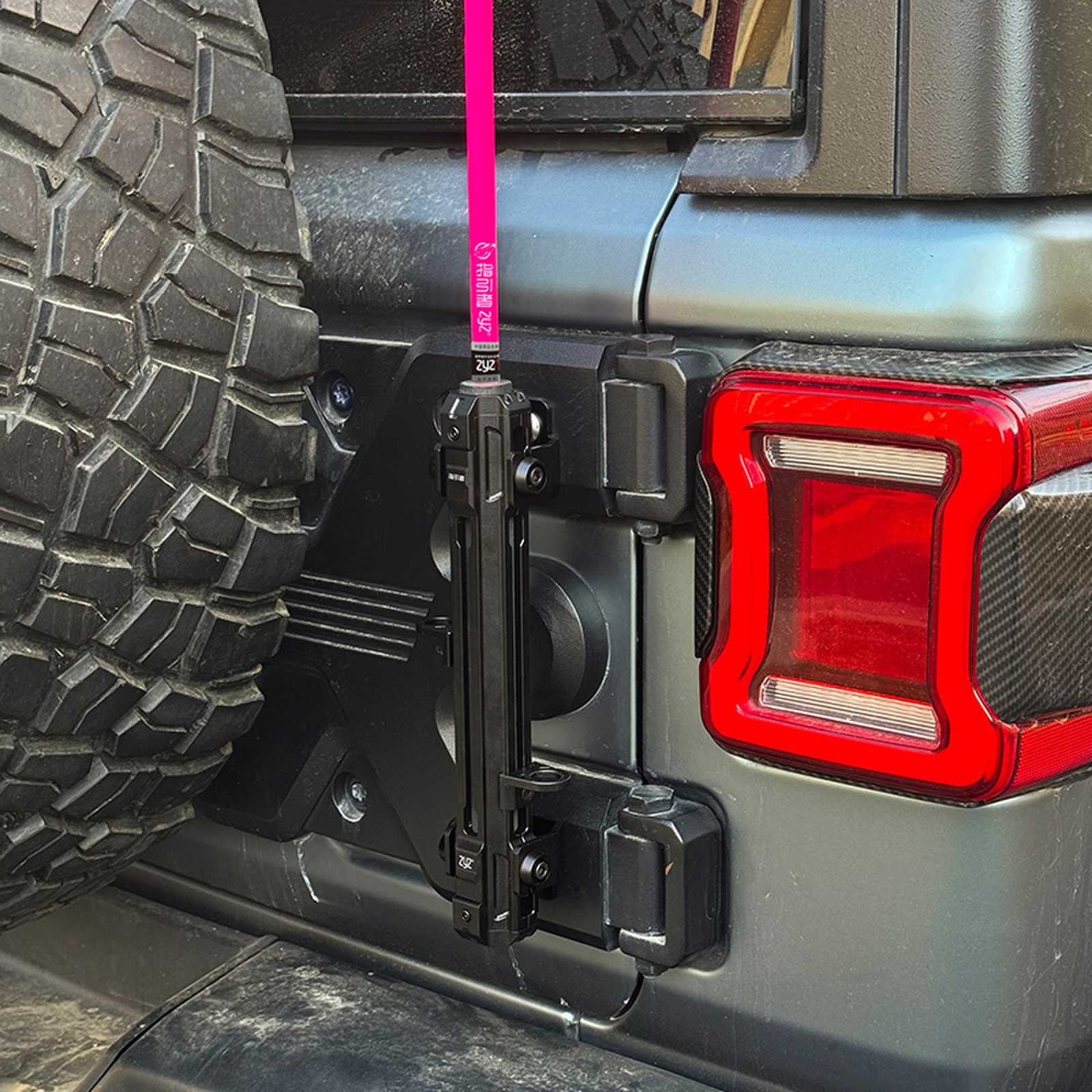 Tailgate Flag Mounts